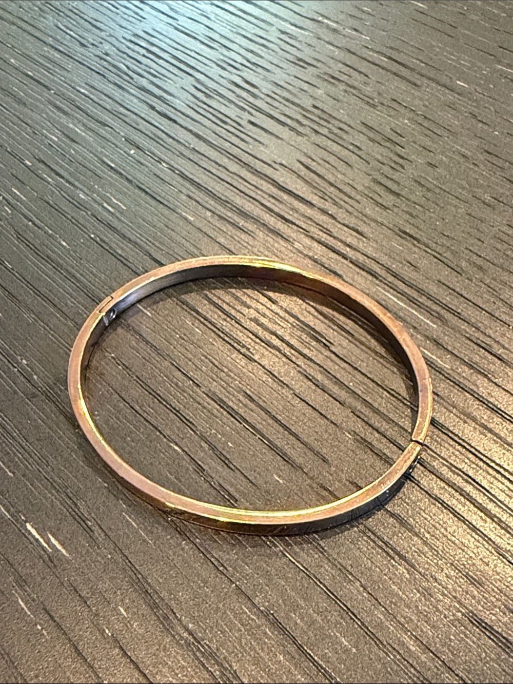 Z Unisex Slim Bronze-Tone Hinged Bangle Bracelet